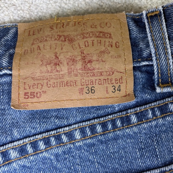 VINTAGE Levis Jeans Mens 36x34 Blue Denim 550 Relaxed Fit Tapered Leg Red Tab - Picture 7 of 8